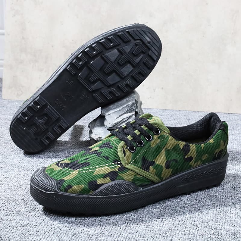 Liberation shoes Men's site shoes Labor protection shoes Low -help shoe yellow gum shoe factory wholesale one generation