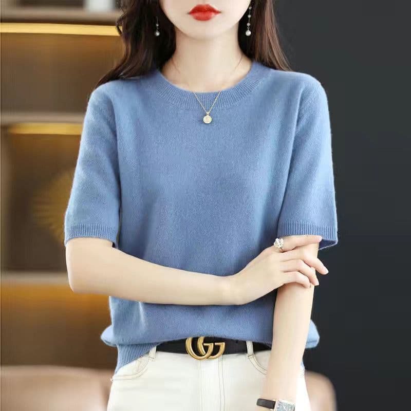Sweater with a round collar, knitted thin shirt, loose fit, western style