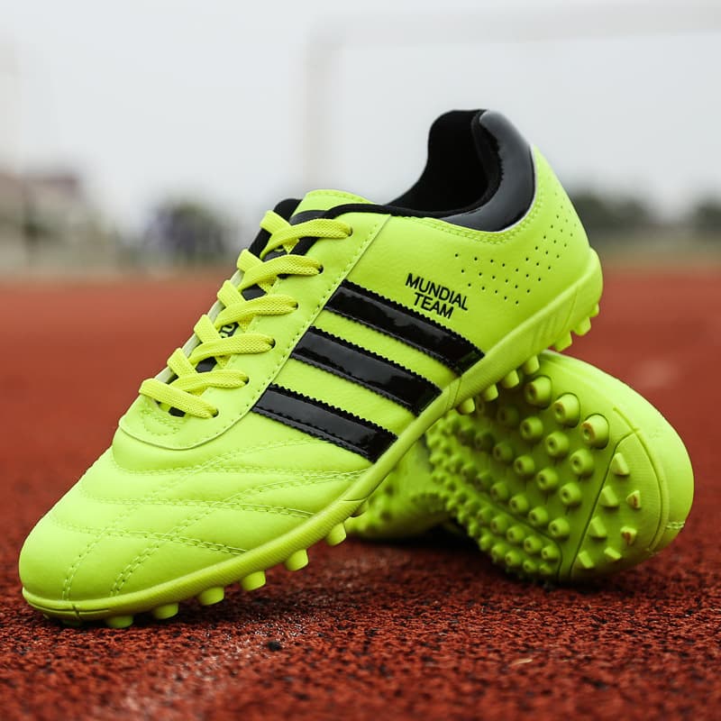 (Cross-border trading), children's boots for men and women for training, 2022 collection, with spikes, for teenagers