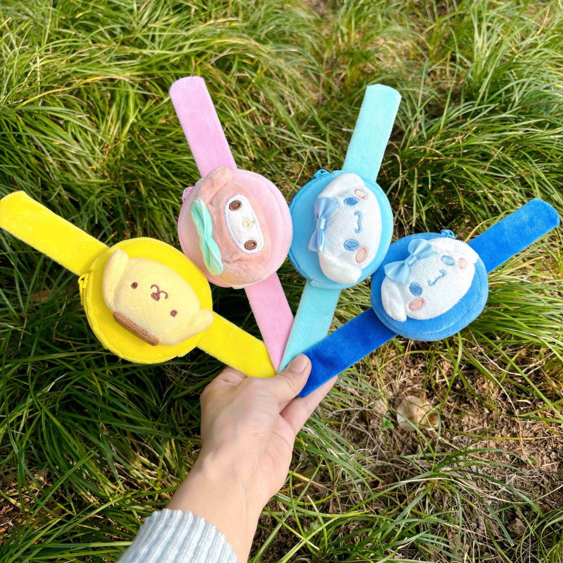 (Cross-border trading), creative wallet, cute small bracelet, portable headphones, equipment bag, pendant, plush