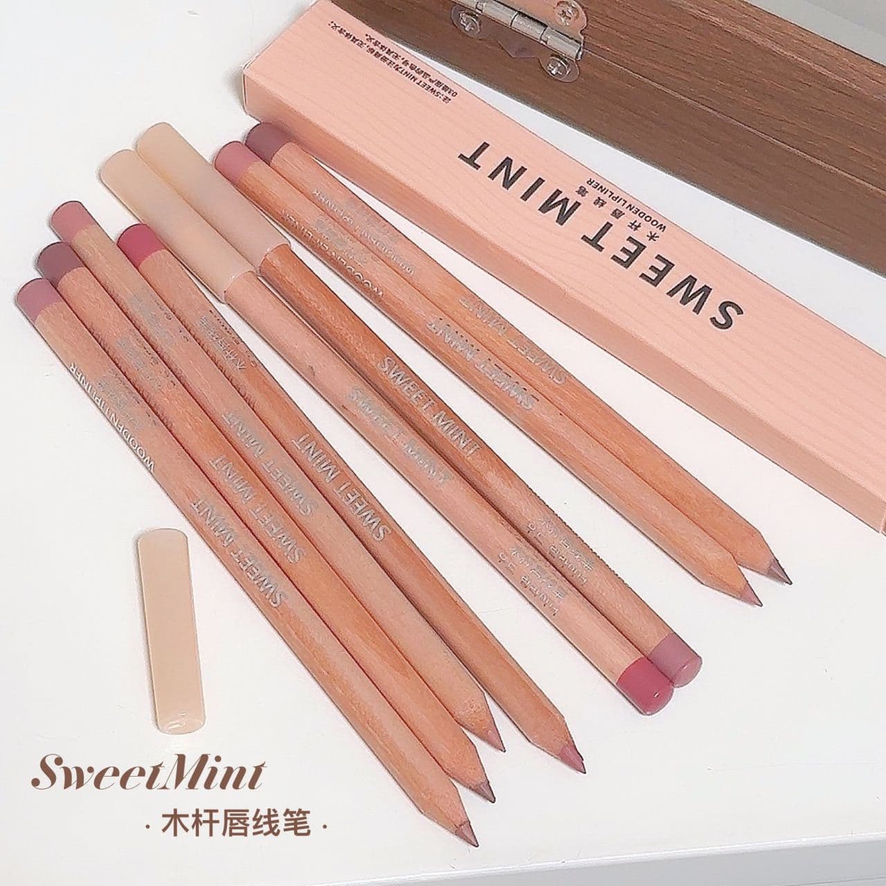 Matte lip pencil, plump lips effect, long-term effect, wide color palette
